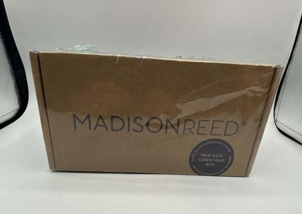 Madison Reed Radiant Cream Color Kit Shade: 2NNA Pesca Blackest Black 2 Pack